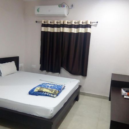 Hotel Indraprasth Balangir Exterior photo